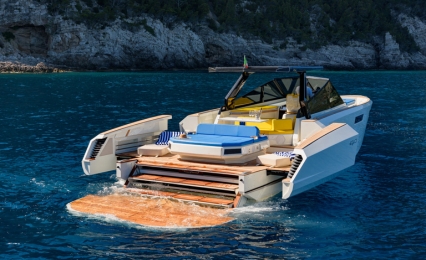 Travel in italy luxury yacht rental (1)