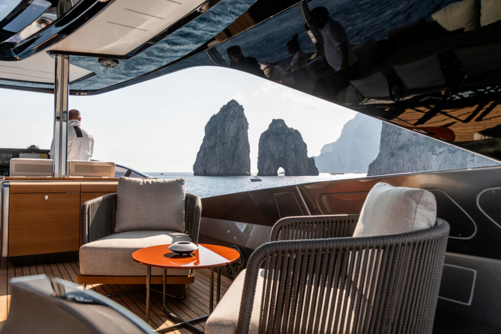 Noleggio-yacht-di-lusso-Capri-3